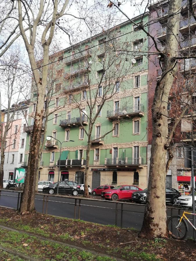 Al 32 Apartment Milano Exteriör bild